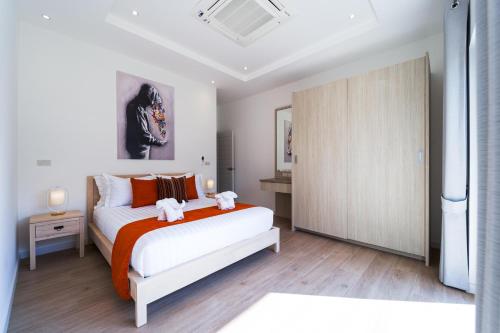 new modern 3 bedroom pool villa mb3