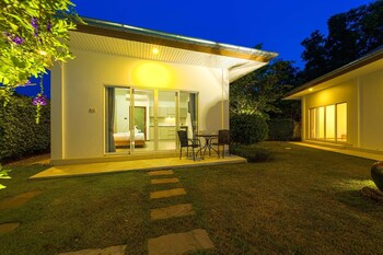 4 bedroom private pool villa mr51