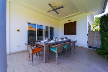 4 bedroom private pool villa mr51