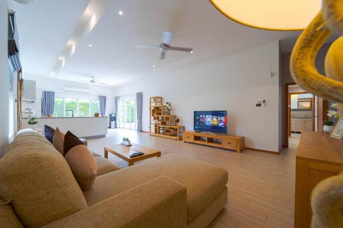 4 bedroom private pool villa mr51