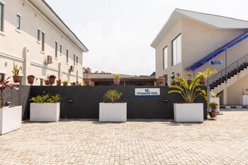 luxury apartments and homes
