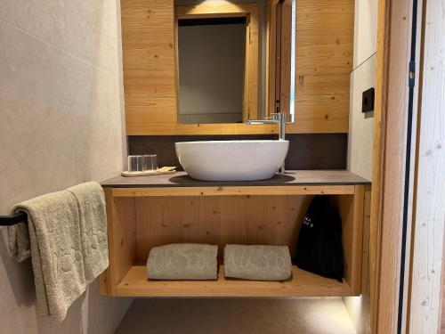 hotel damelis adults only