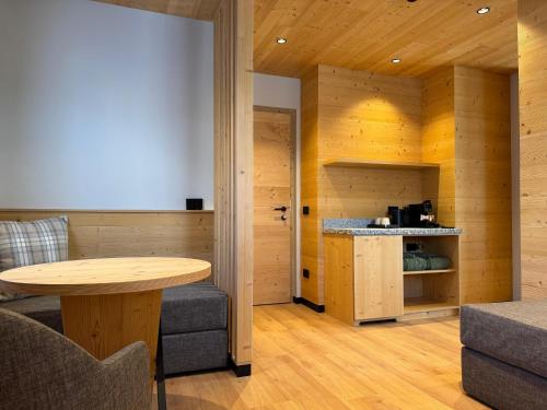 hotel damelis adults only