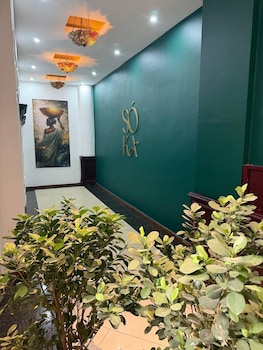 iconic coworking hotel