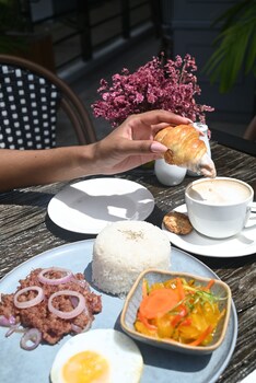 Hotel Bijoux,,3 star