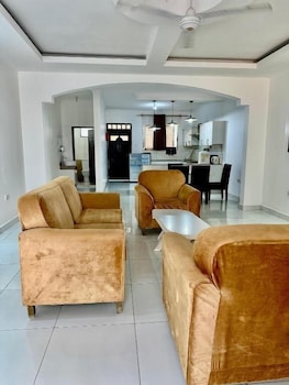 rosa mystica diani beach apartments
