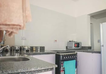 Pearl Ocean Apartment,,2 star