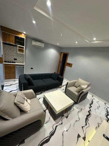 apartment 5