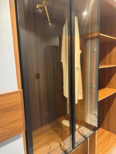 apartment 5