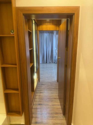 apartment 5