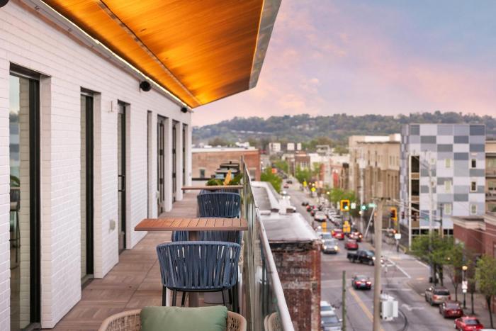 caption by hyatt chattanooga downtown