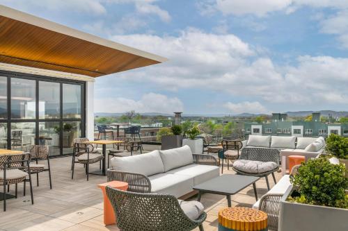 caption by hyatt chattanooga downtown
