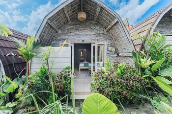 Sunshine Village Canggu,,3 star