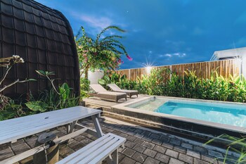 sunshine village canggu