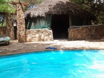 Trackmark Hotel Lokichogio,,3 star