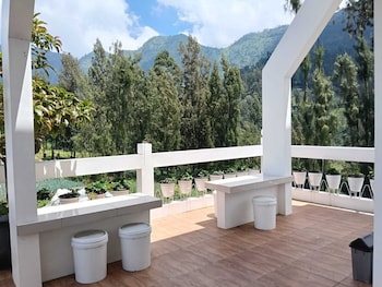 Pulmo Guesthouse Bromo,,2 star