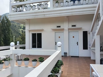 pulmo guesthouse bromo