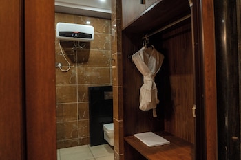 The Farm Stay By Aamaghati,,3 star
