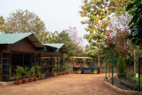 the farm stay by aamaghati