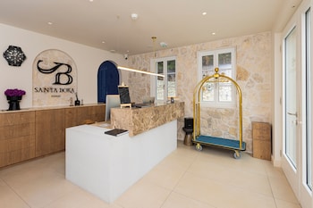 Hotel & Restaurant Santa Boka,,4 star