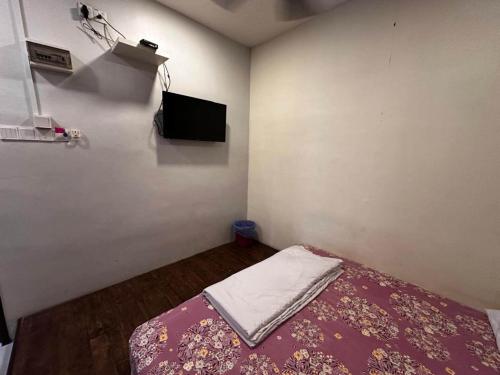 oyo 91242 muar golden horse hotel