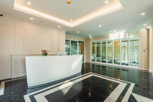 zayn bangna hotel