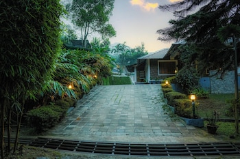 bracknell resort munnar