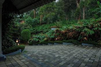 bracknell resort munnar