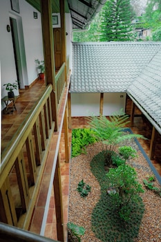 bracknell resort munnar