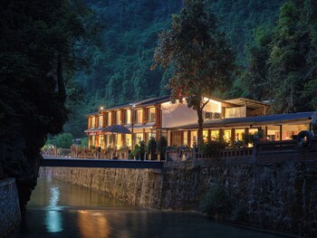 zhangjiajie zen retreat