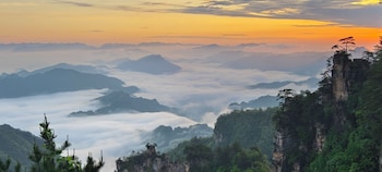 zhangjiajie zen retreat
