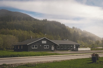 yttersia base