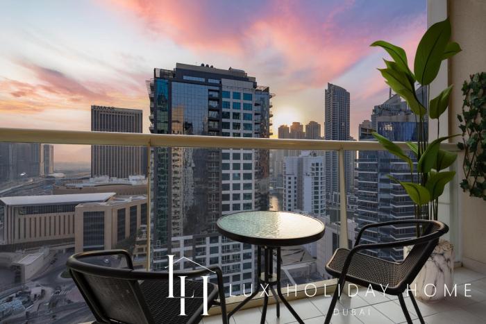 lux the marina view suite 3