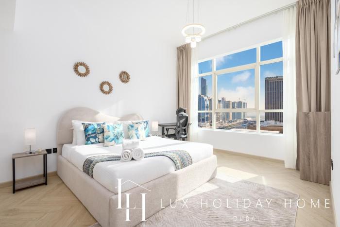 lux the marina view suite 3