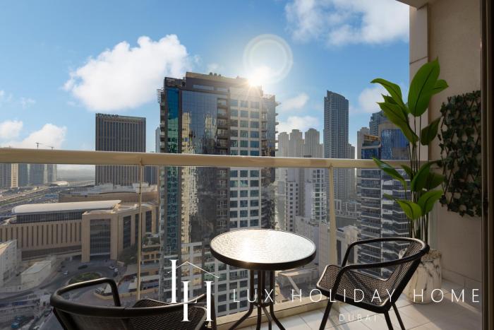 lux the marina view suite 3