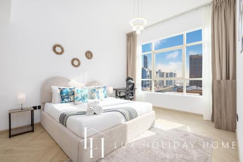 lux the marina view suite 3