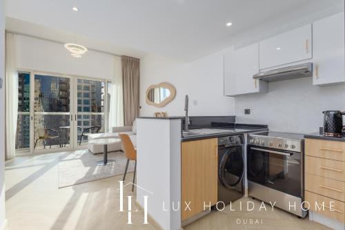 lux the marina view suite 3