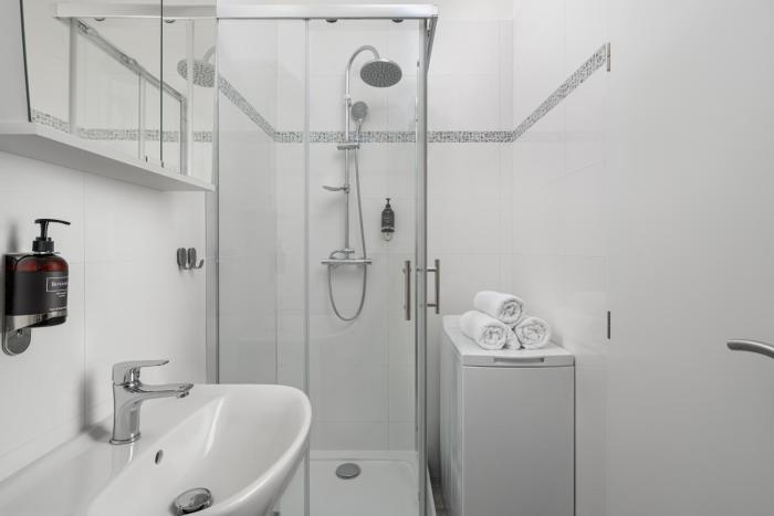 enjoy downtown boutique apartments 12 by goodnite cz