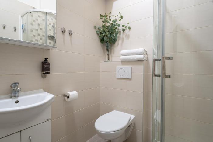 enjoy downtown boutique apartments 12 by goodnite cz