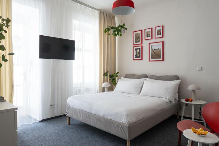 enjoy downtown boutique apartments 12 by goodnite cz