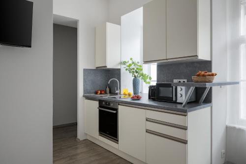 enjoy downtown boutique apartments 12 by goodnite cz