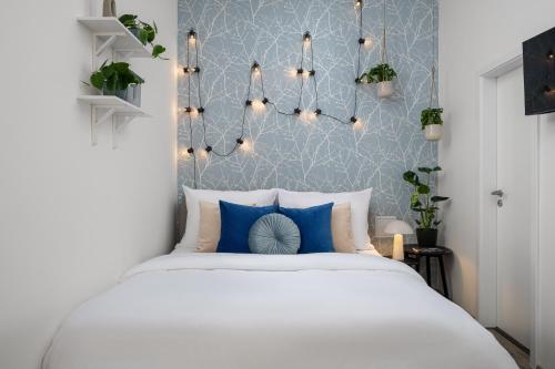enjoy downtown boutique apartments 12 by goodnite cz
