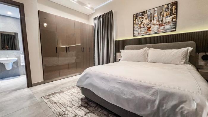 anthonian suites
