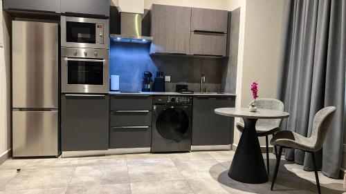 anthonian suites