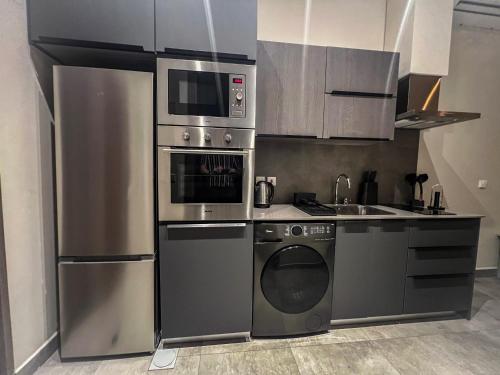 anthonian suites