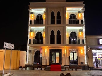 donish hotel