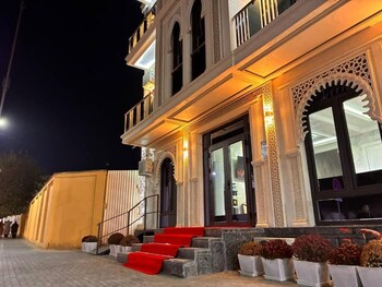donish hotel