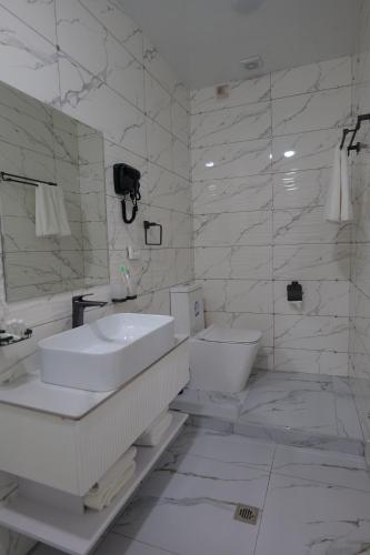 donish hotel