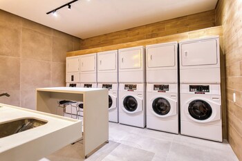 360 the collection madalena
