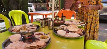 saanj retreat a weekend home stay